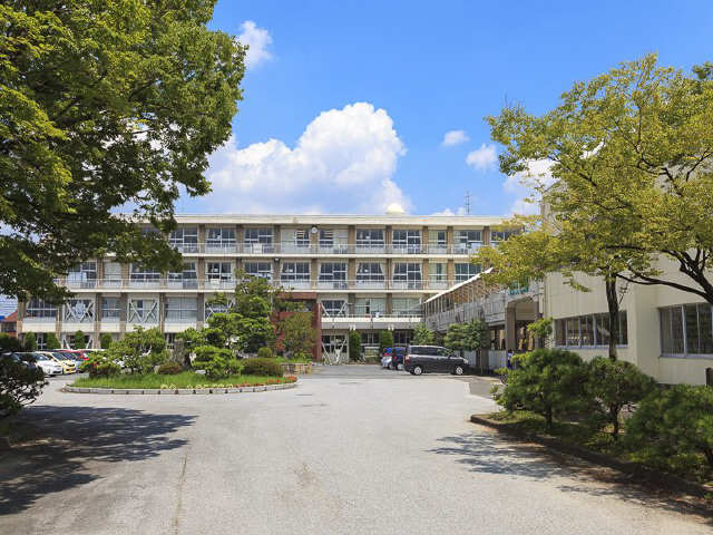 木曽川中学校