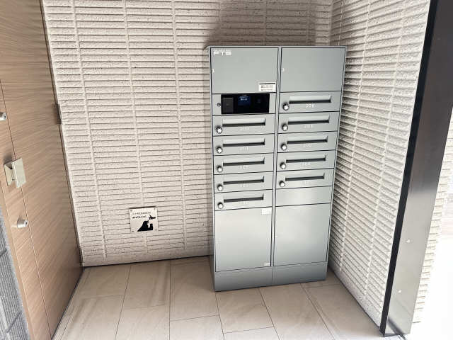 宅配ボックス