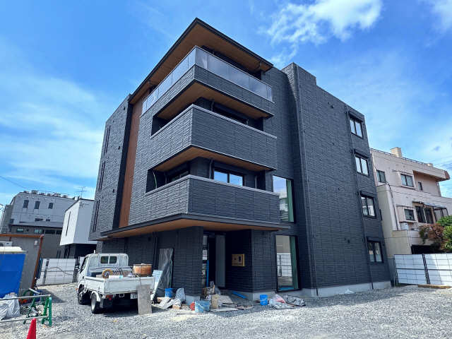 外観（建築中）