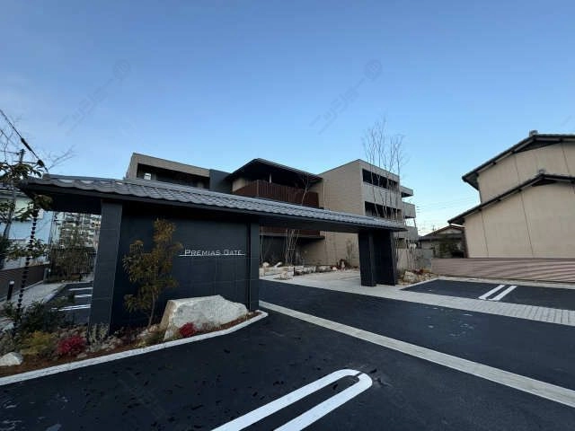 門