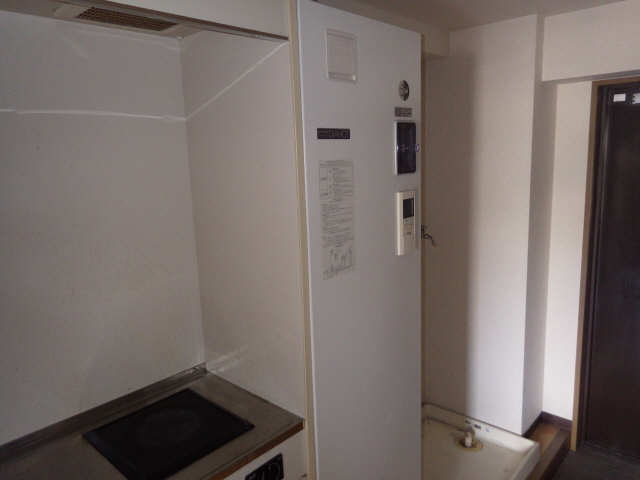 電気温水器