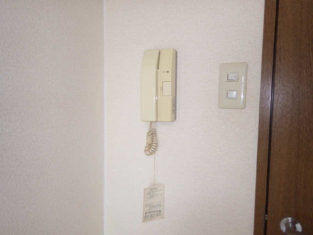 インターホン