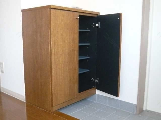 シューズボックス