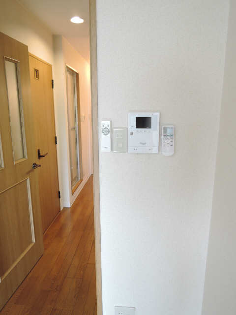 モニター付インターホン