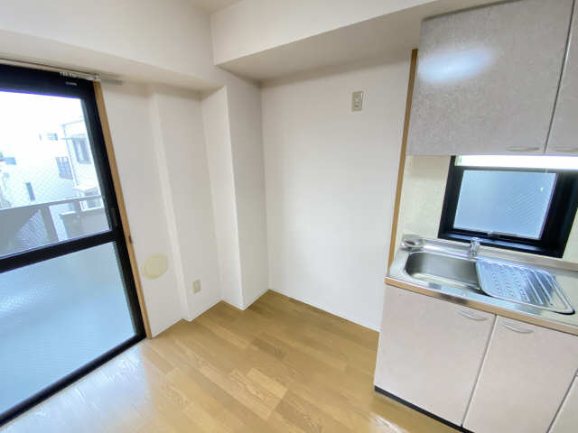 本山ハイツ 3階 キッチン