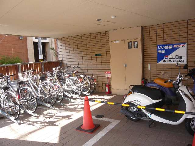 駐輪場