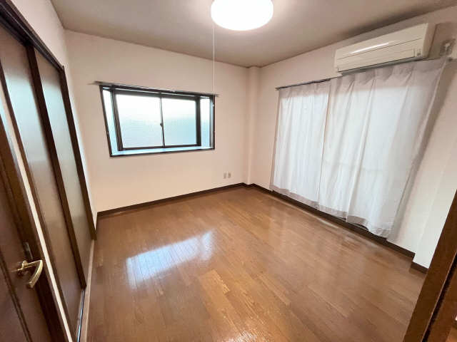洋室