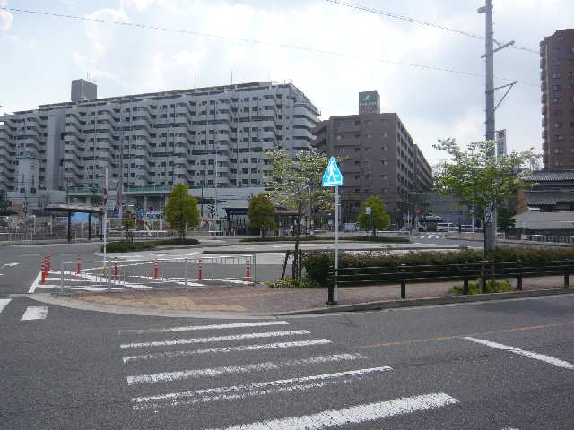 プリマベラ茶屋が坂 1階 最寄駅ロータリー