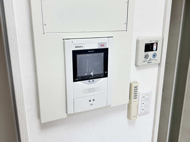 モニター付きインターホン