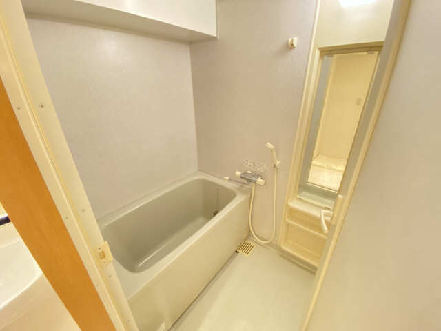 シェルジェ覚王山 10階 浴室