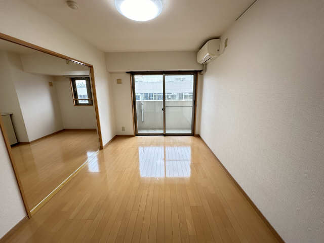 シェルジェ覚王山 10階 洋室