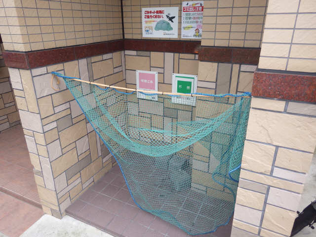 ゴミ出し場