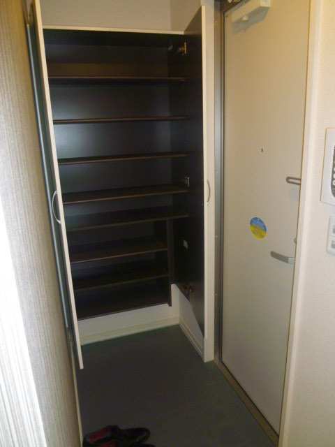 シューズボックス