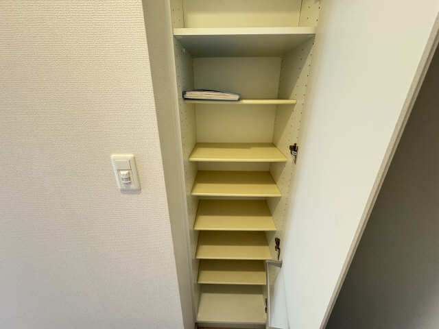 シューズBOX