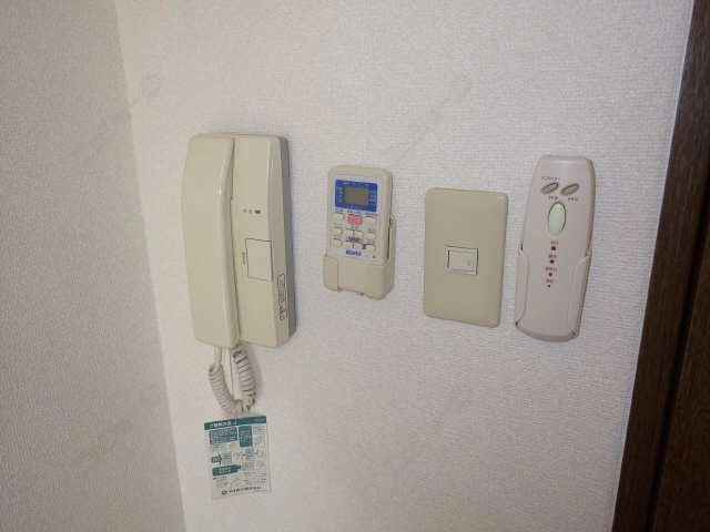 インターホン