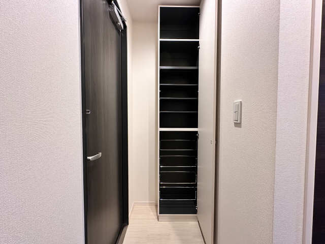 シューズボックス