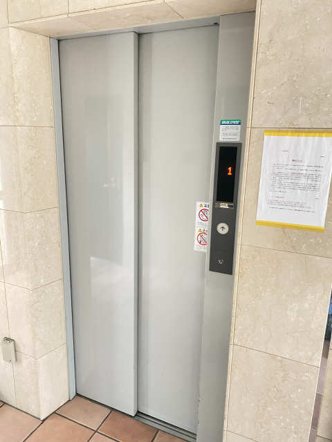 ＳＨＩＮＫＯ　ＴＡＳＨＩＲＯ 10階 エレベーター