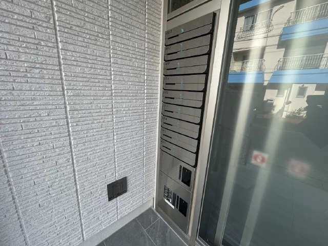 集合ポスト・宅配BOX