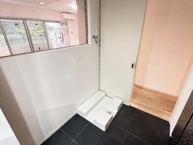 洗濯機置場