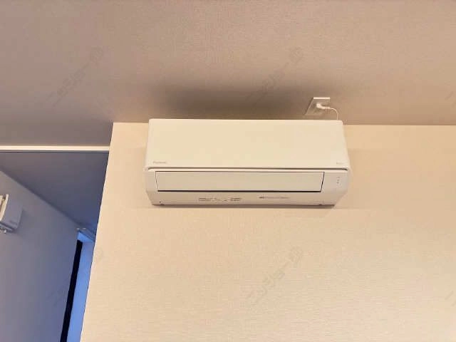 リビングエアコン