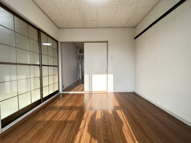 洋室