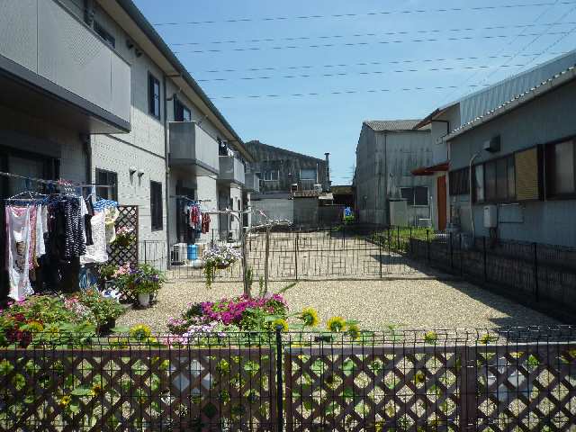１F専用庭