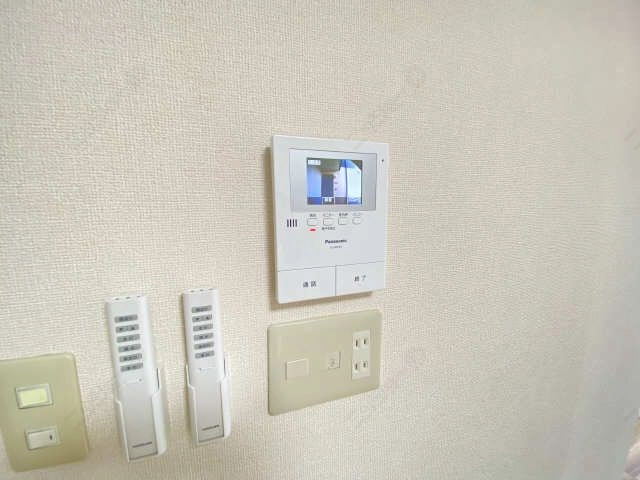 モニター付きインターホン