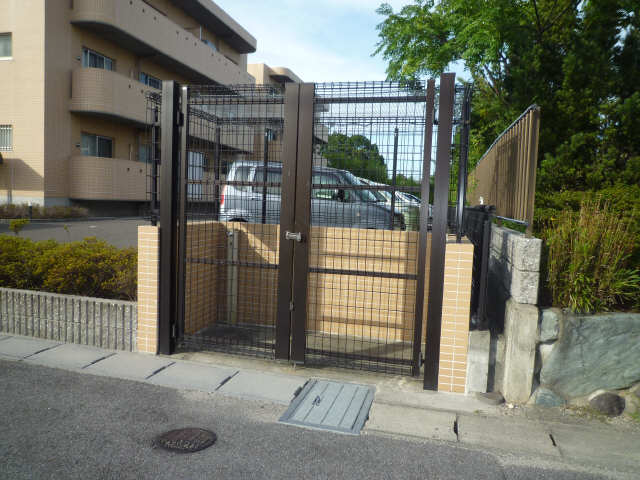 ゴミ捨て場