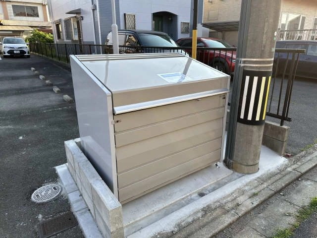 ゴミ置き場