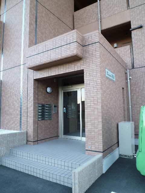 ｴﾝﾄﾗﾝｽ