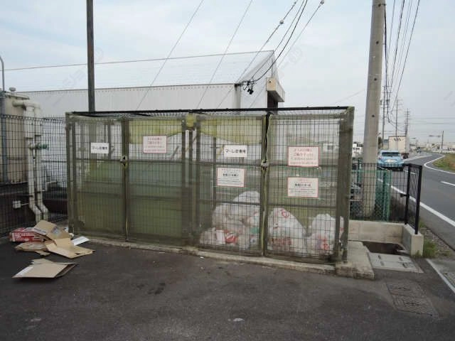ゴミ置き場