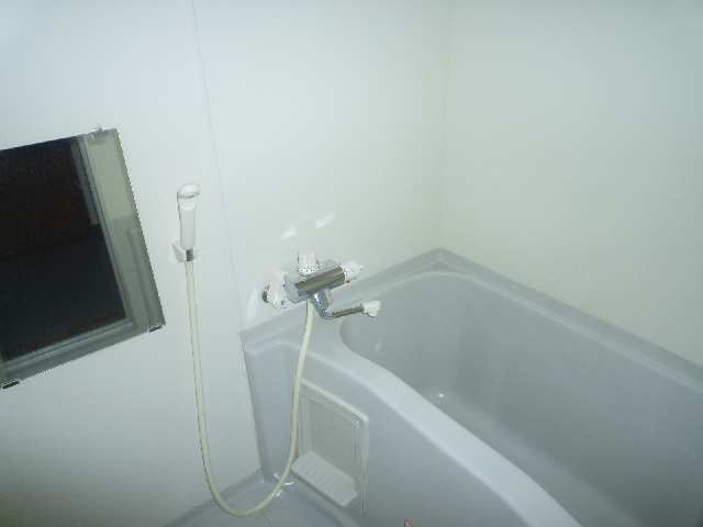 ラックス富田 1階 浴室