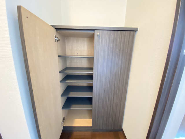 シューズBOX