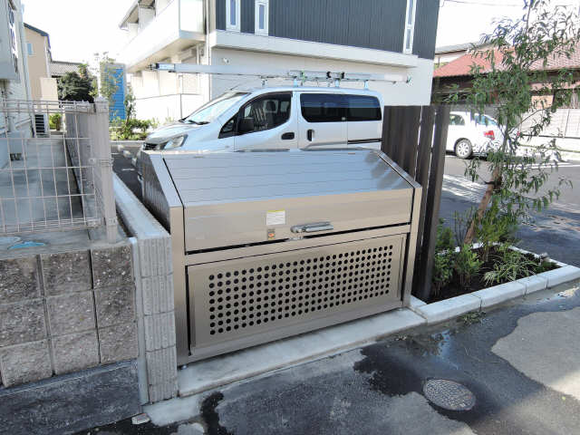 ゴミ置き場