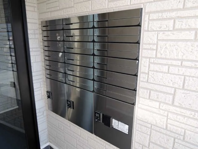 集合ポスト・宅配ボックス