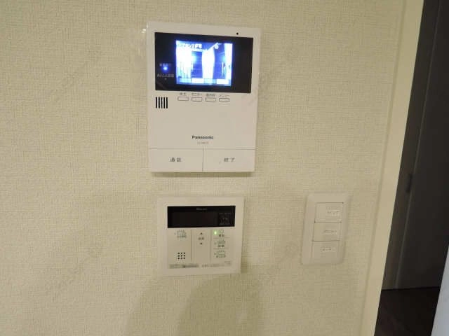 モニター付きインターホン