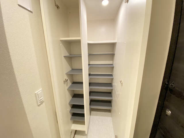 シューズBOX