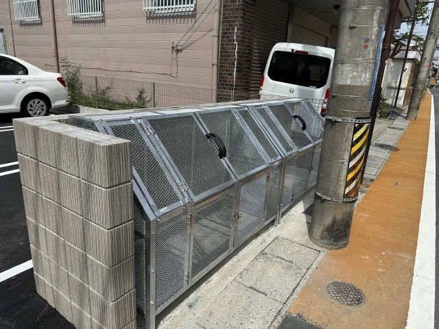 ゴミ置き場