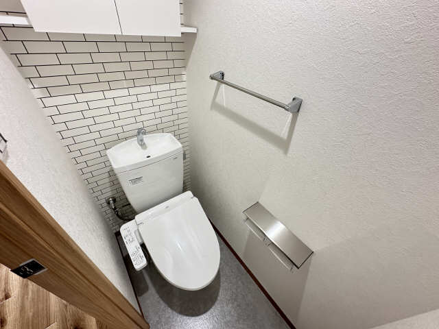 ＡＱＬＡ 2階 WC