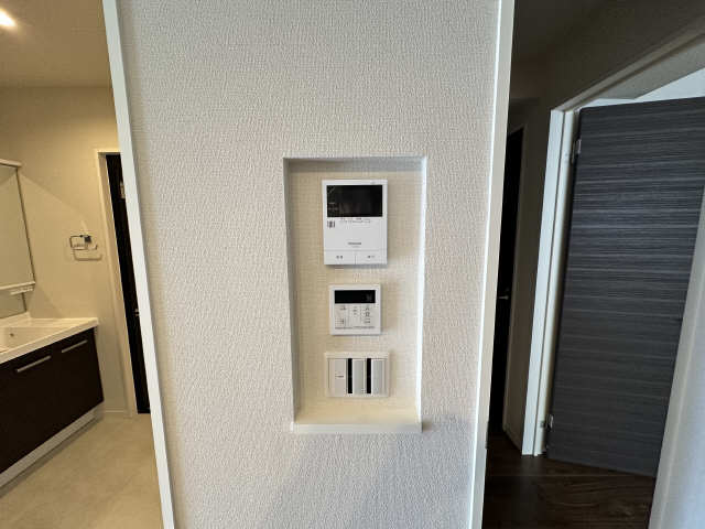 モニター付きインターホン