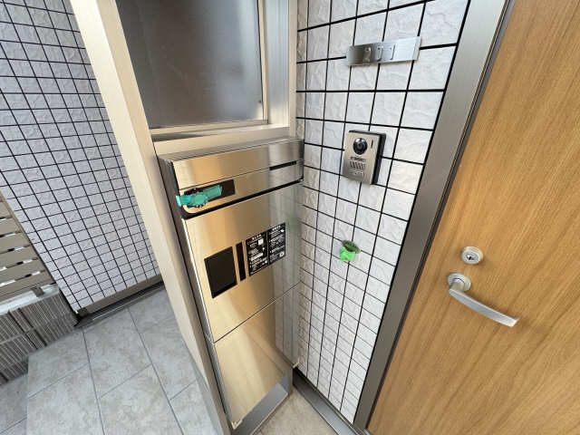 宅配ボックス