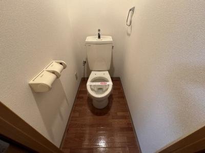 Ｈｅｉｇｈｔｓ　Ｊ 1階 WC