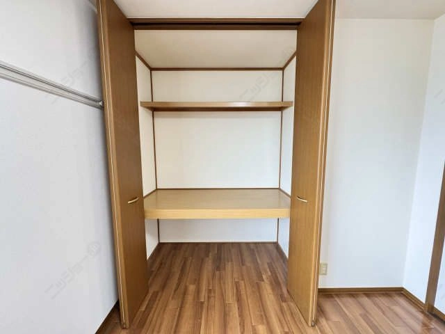 北洋室収納
