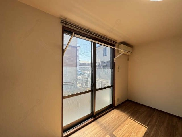 室内物干し（リビング）