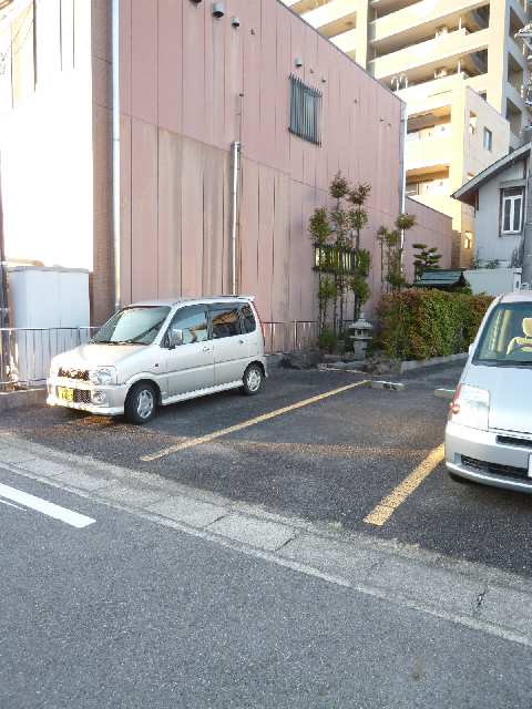 ハートウッド勝川 2階 敷地外B-13