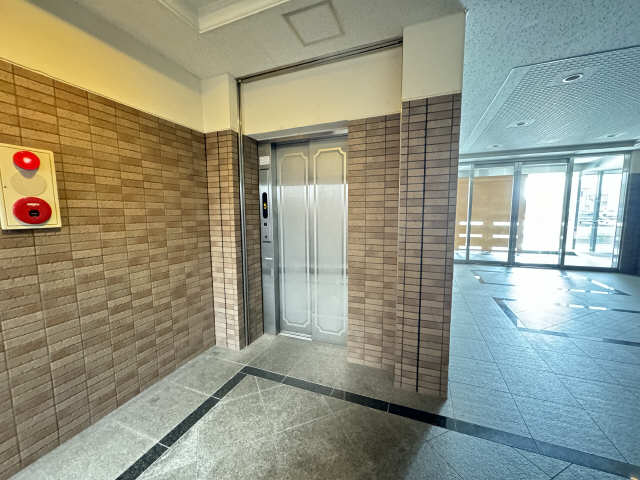 Ｓｔ・シャンテ 8階 エレベーター