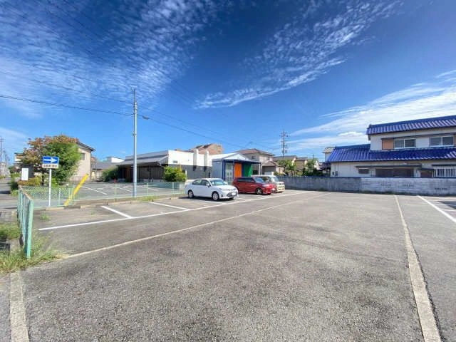 駐車場(敷地外）