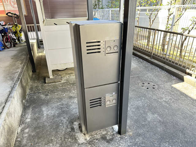 宅配ボックス