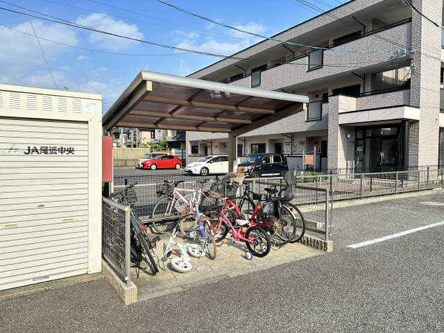 駐輪場