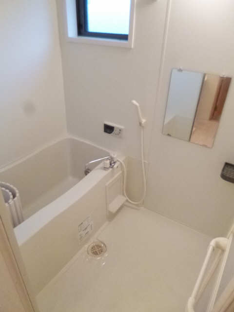 コートデューク松新 2階 浴室